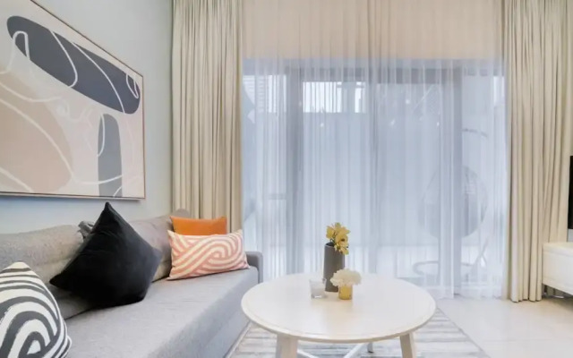 Contemporary One Bedroom with Chic Design