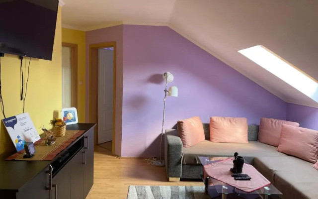 Julius Apartman