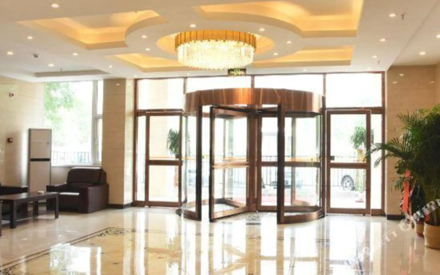 Super 8 Hotel (Beijing Xinnan Road Miyun Station)