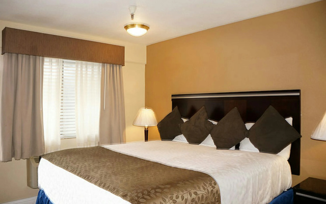 Executive Inn Hotel