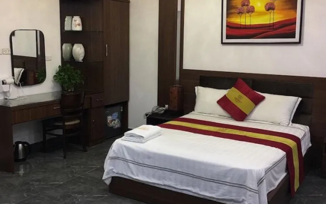 Queen Mộ Lao Hotel