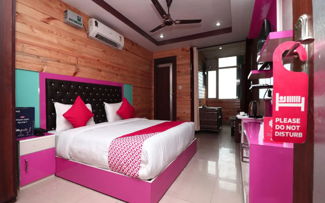 Jatin Hotel By OYO Rooms