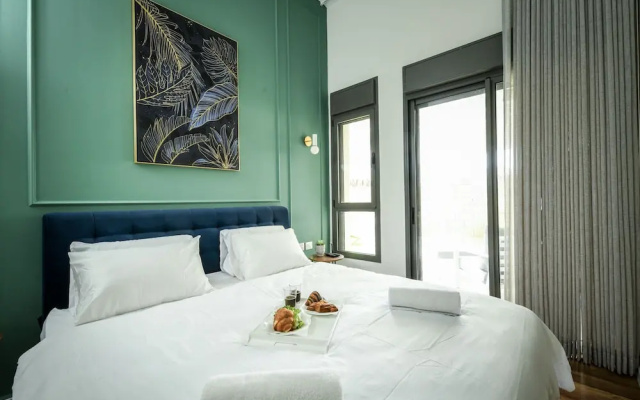 Magnificent Achziv Beach Apt in Nahariya
