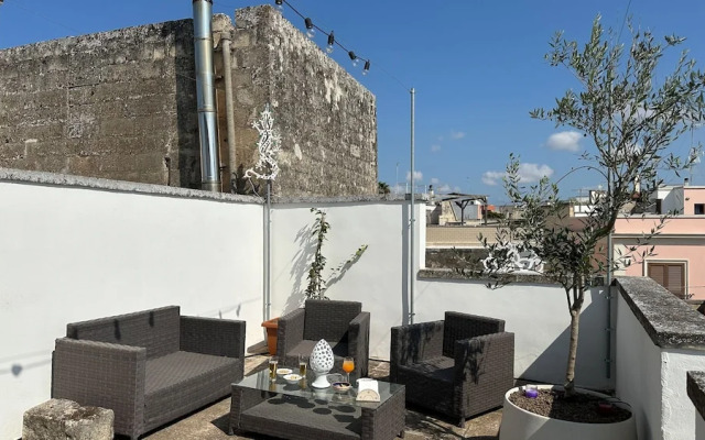 Welcomely - Celi Blu Apartments