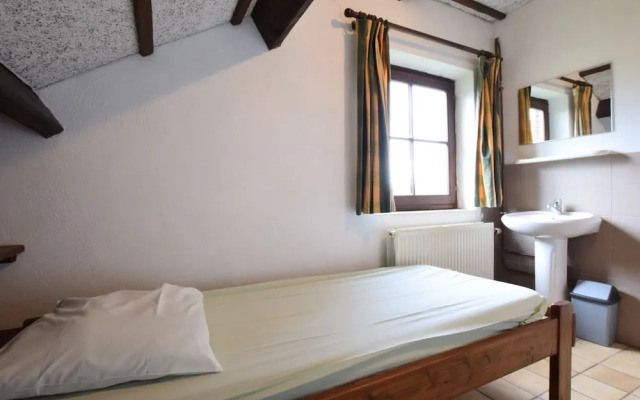 Refined Holiday Home in Nadrin With Garden