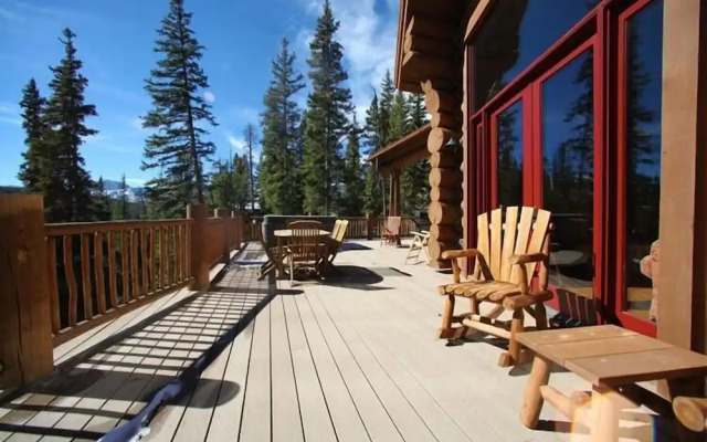 Goldenview Lodge