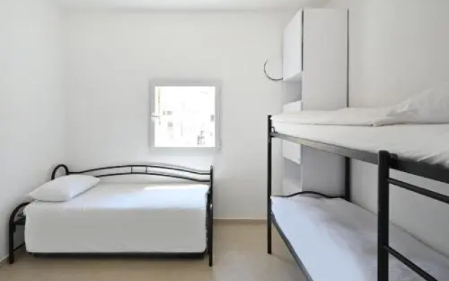 Trust Inn - Lovely & Trendy 2bdr apt near by Beach