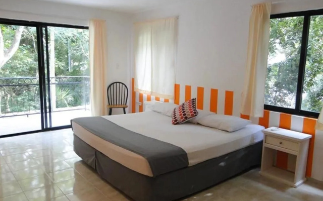 Casa Blanca Playa