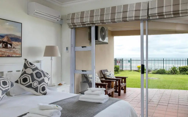 La Mer at Illovo Beach