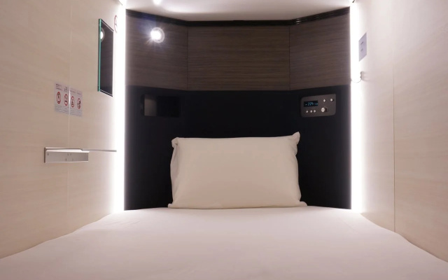Tokyo Ekimae BAY HOTEL