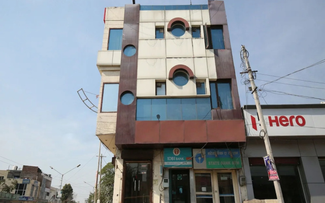 OYO 3390 Hotel Imperial