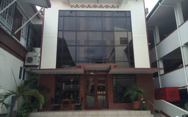 hotelImage
