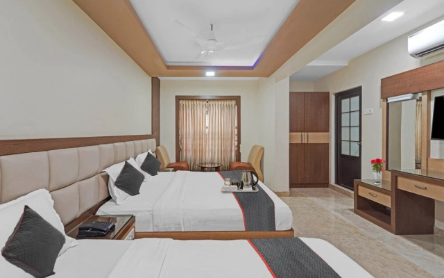 Capital O 16675 Subaithal Residency