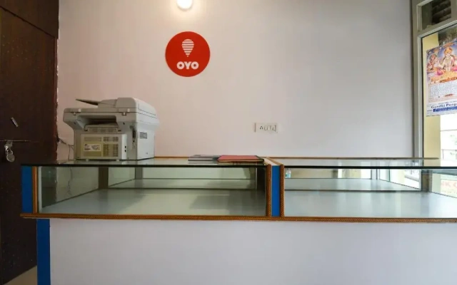 Hotel Sapphire Palace 2 by OYO Rooms