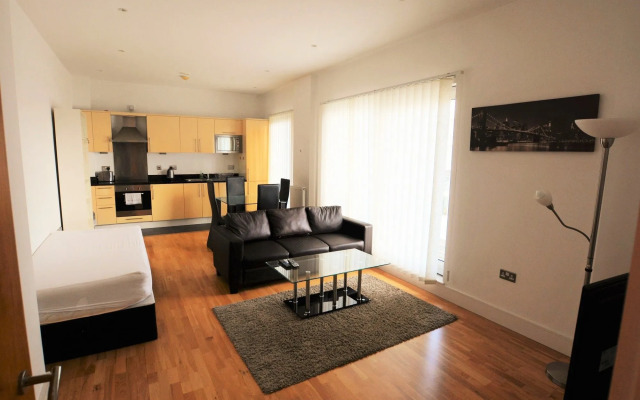 Zen Apartments - City Airport London