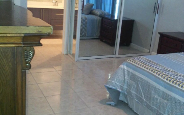 Las Fuentes Master Room