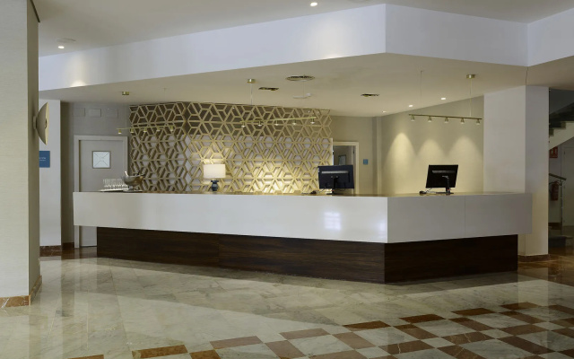 Alua Illa de Menorca Hotel