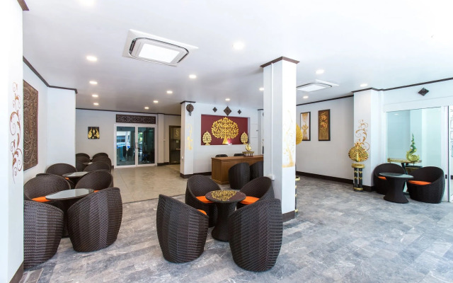 Ratana Hotel