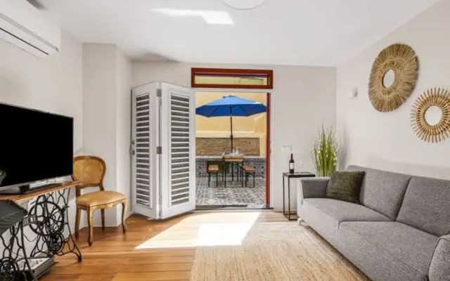Casa Magnolia Stylish 3-level City House