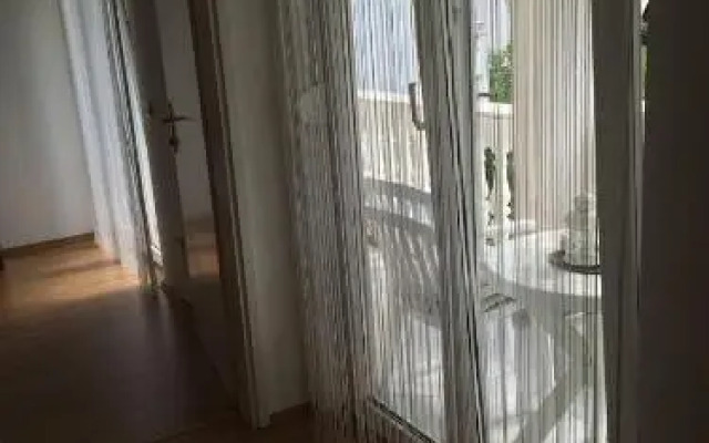 Amelia Apartment