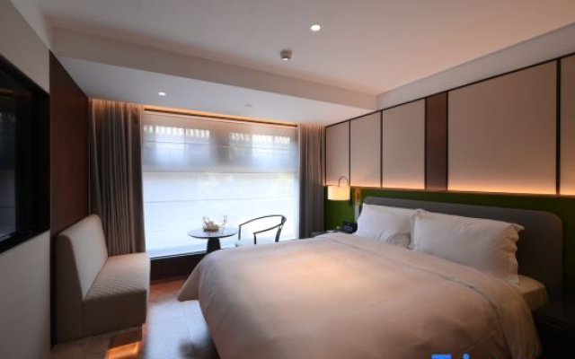 Hefengjingli Courtyard Hotel (Houhai Jishuitan Branch)