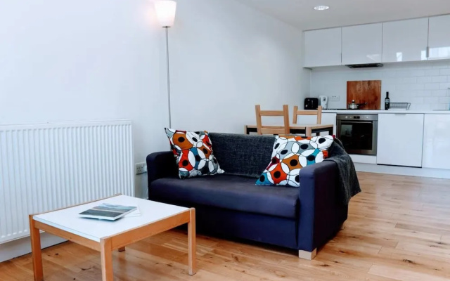 1 Bedroom Penthouse in Edinburgh