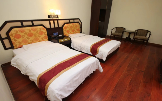 Huada Hotel