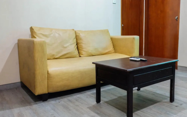 Homey 1BR Pangeran Jayakarta Apartment