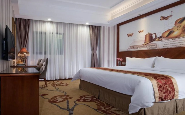 Vienna Hotel(Jin Du Road)