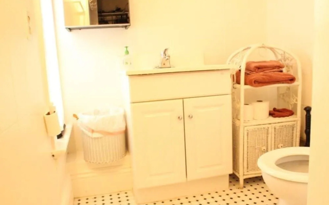 Cole Valley Suite Holiday