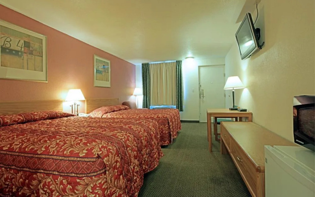 Americas Best Value Inn Salina