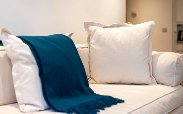 "Guestready  Stylish 2br Home In Islington"