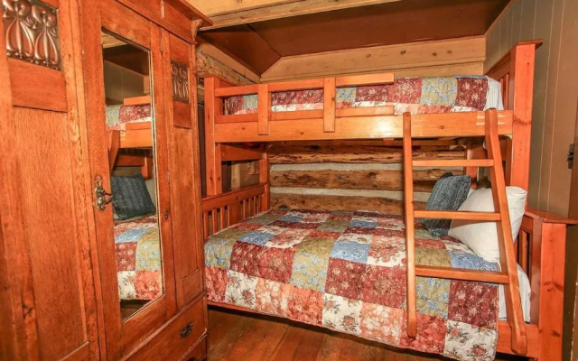 Bravo Big Bear Lodge One
