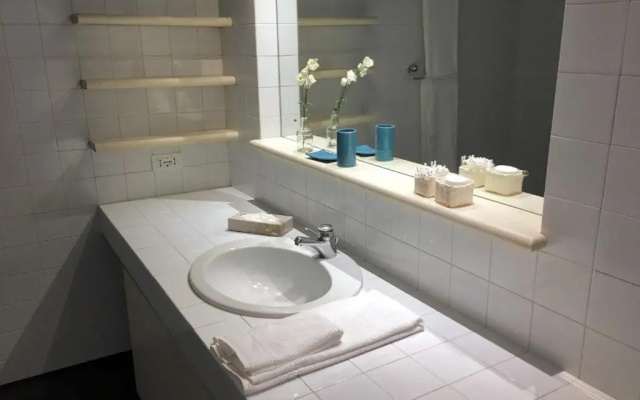 Carlos Bcs2 - Sanremo Center Suite -