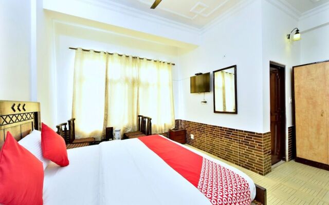 OYO 12443 Hotel Snowretreat