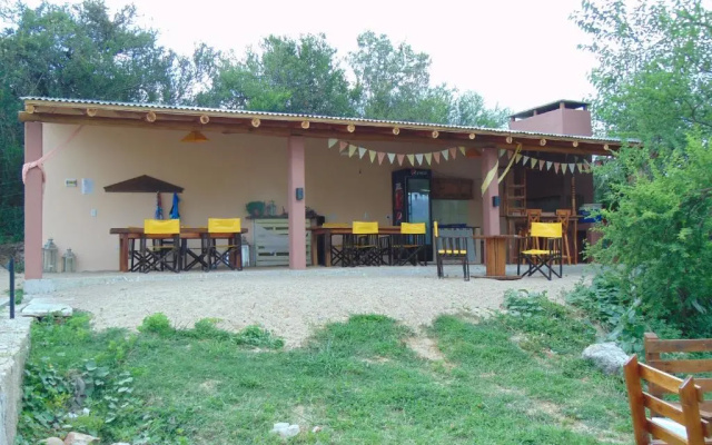 Hosteria Aguas Claras