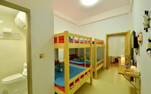 Nanjing Yunshuiyao Haixi International Hostel