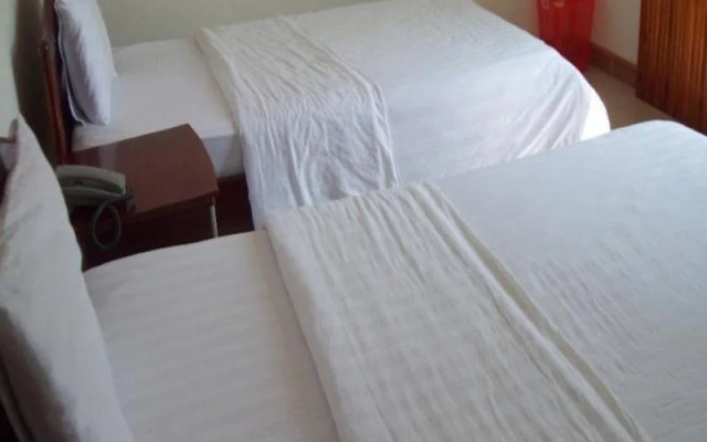 Lyly Hotel
