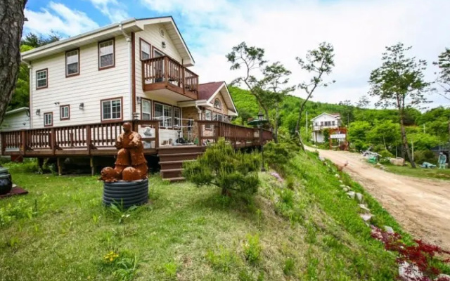 Pyeongchang Geumdang Art Pension