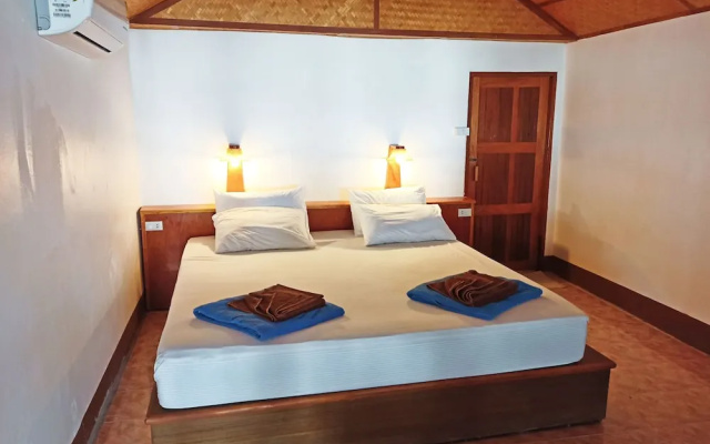 Kradan Beach Resort