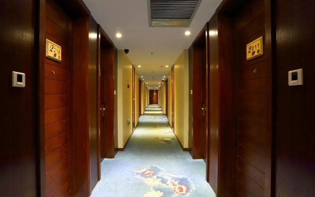 West Lake Vishwa Resort