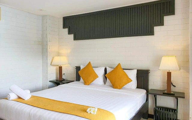 Phornpailin Riverside Resort