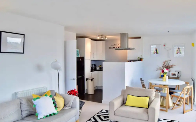 Iconic 2 Bedroom Flat In Broadway Market