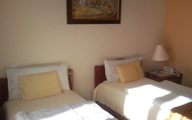 Sándor Hotel