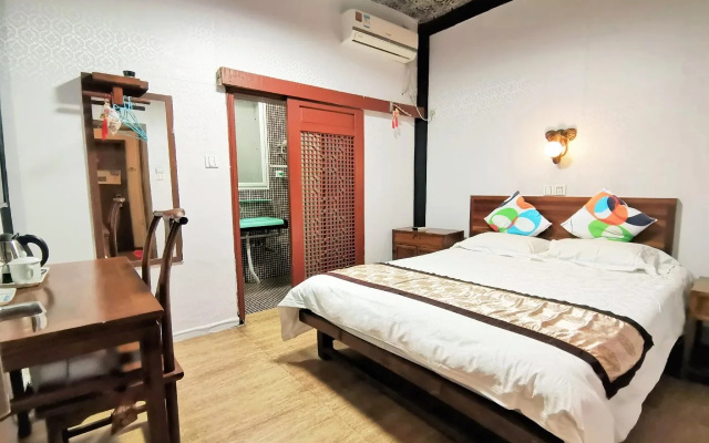 Shaoxing Luxun Native Place Youth Hostel