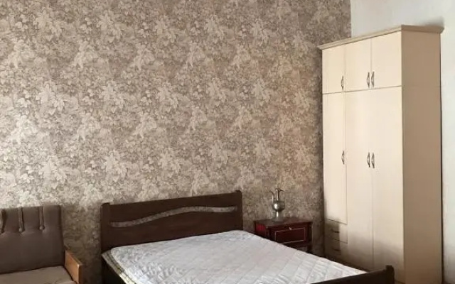 Apartment Mate