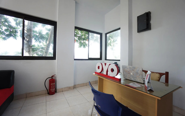 OYO 2566 Putri Kesia Rooms