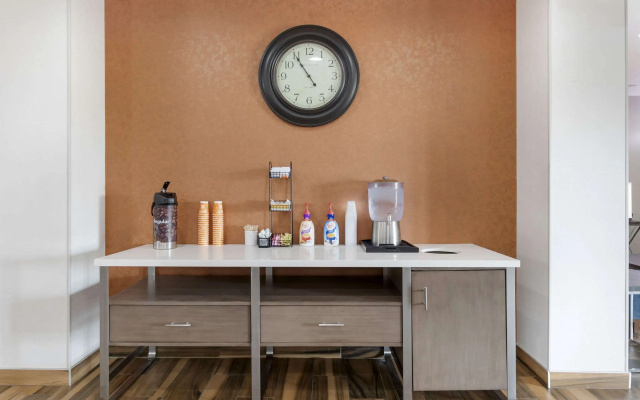 Comfort Inn & Suites Davenport - Quad Cities