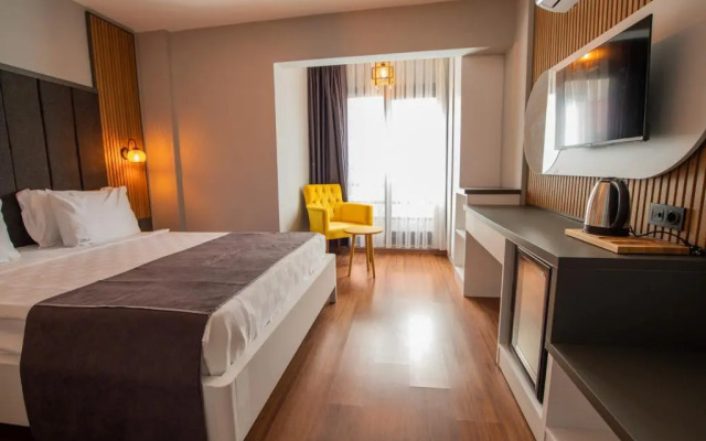 Rodis Hotel