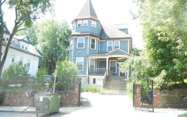 Sunny Hill Garden Suites